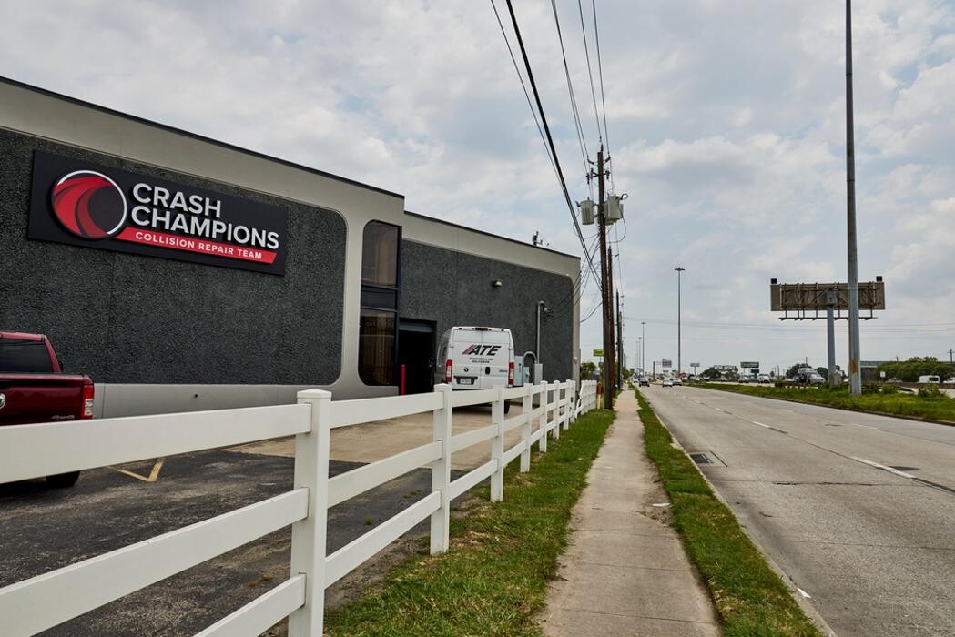 Images Crash Champions Collision Repair Gulf Freeway