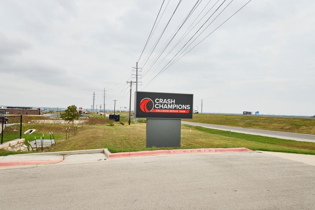 Images Crash Champions Collision Repair Hutto