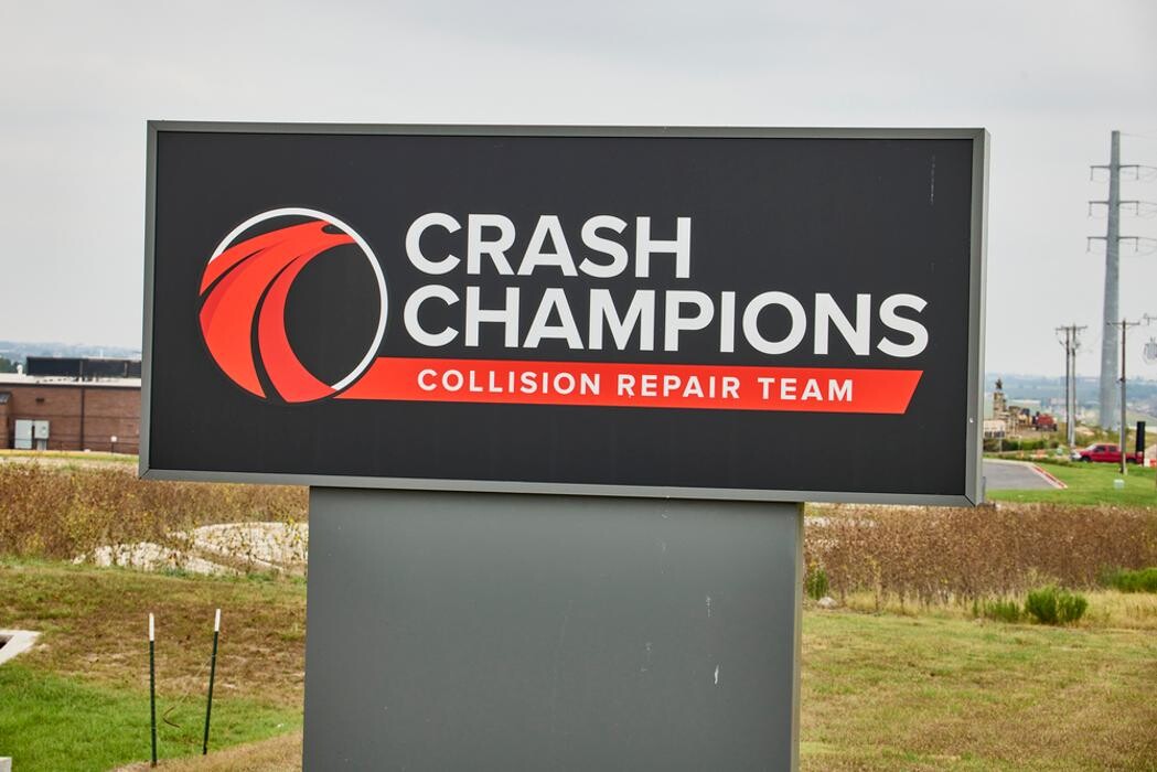 Images Crash Champions Collision Repair Hutto