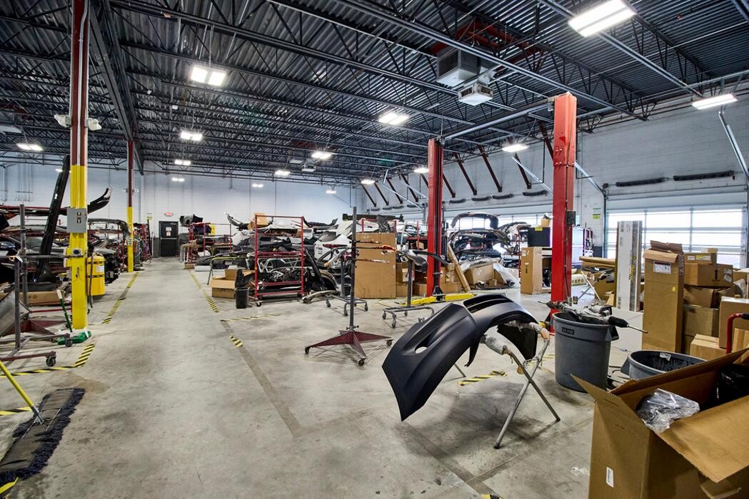 Images Crash Champions Collision Repair Hutto