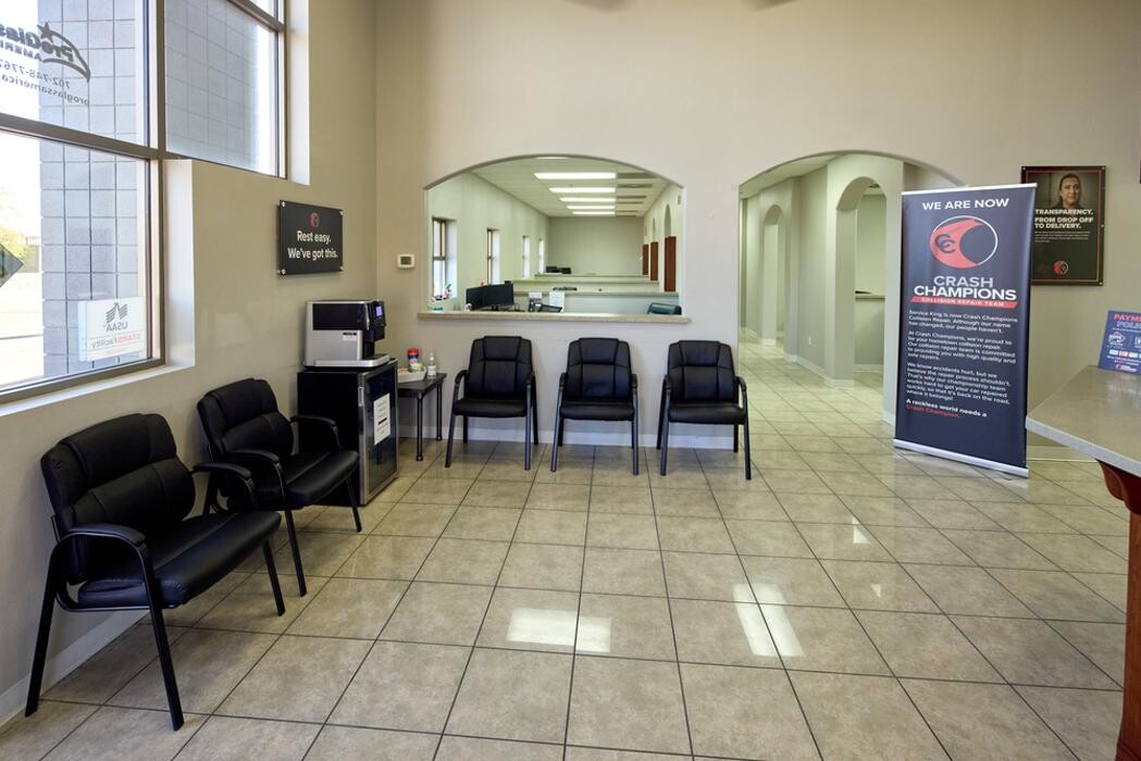 Images Crash Champions Collision Repair Green Valley