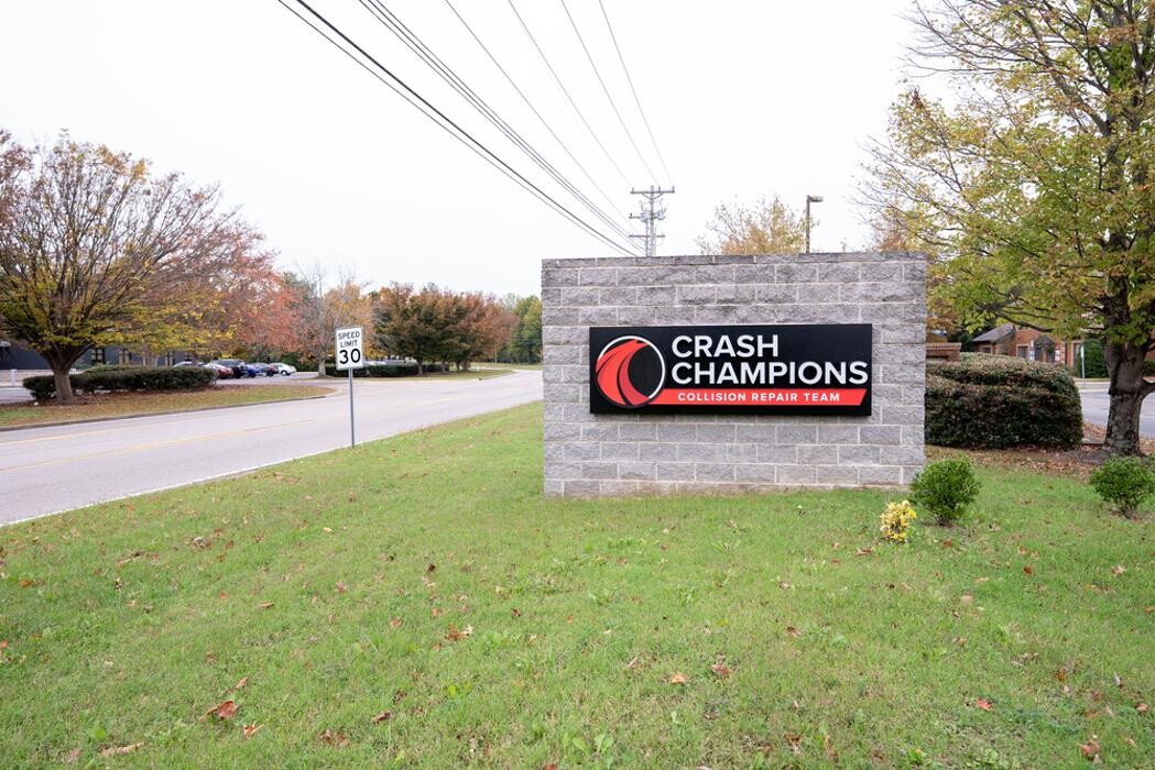 Images Crash Champions Collision Repair Mallory Station