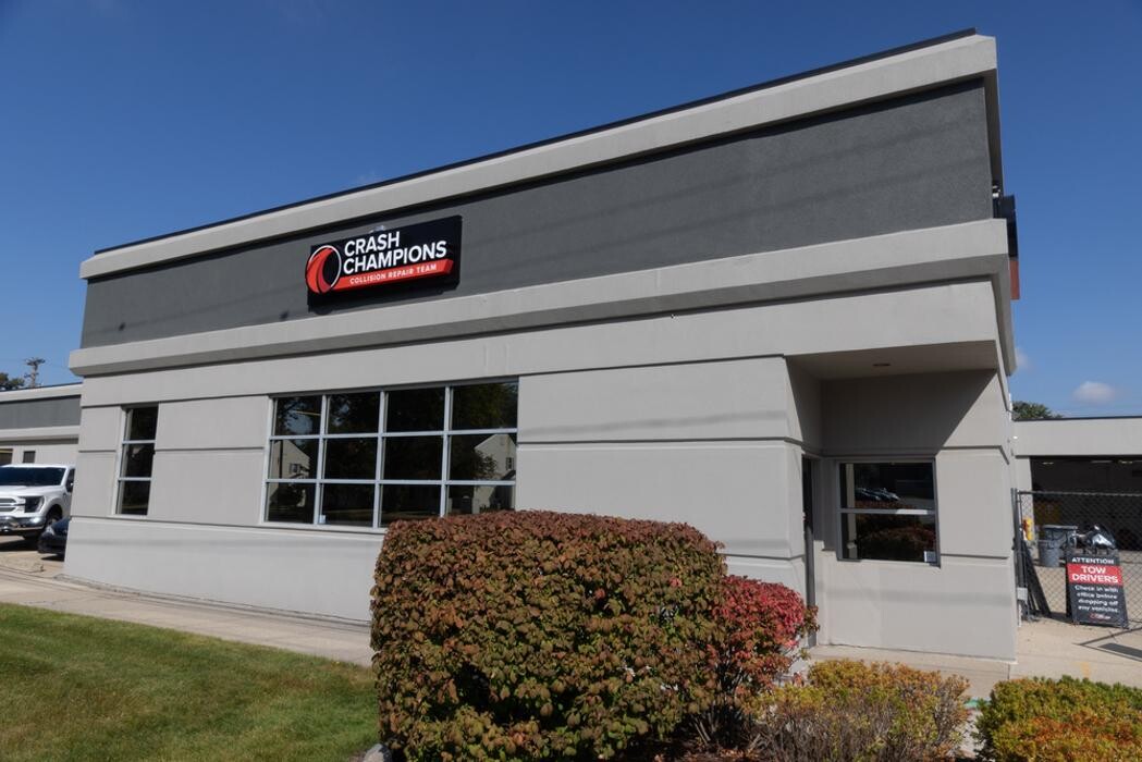 Images Crash Champions Collision Repair Center Line