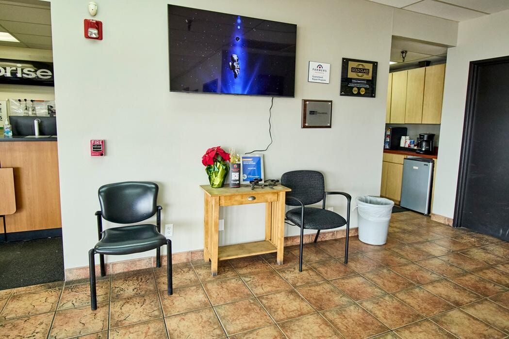 Images Crash Champions Collision Repair Arlington