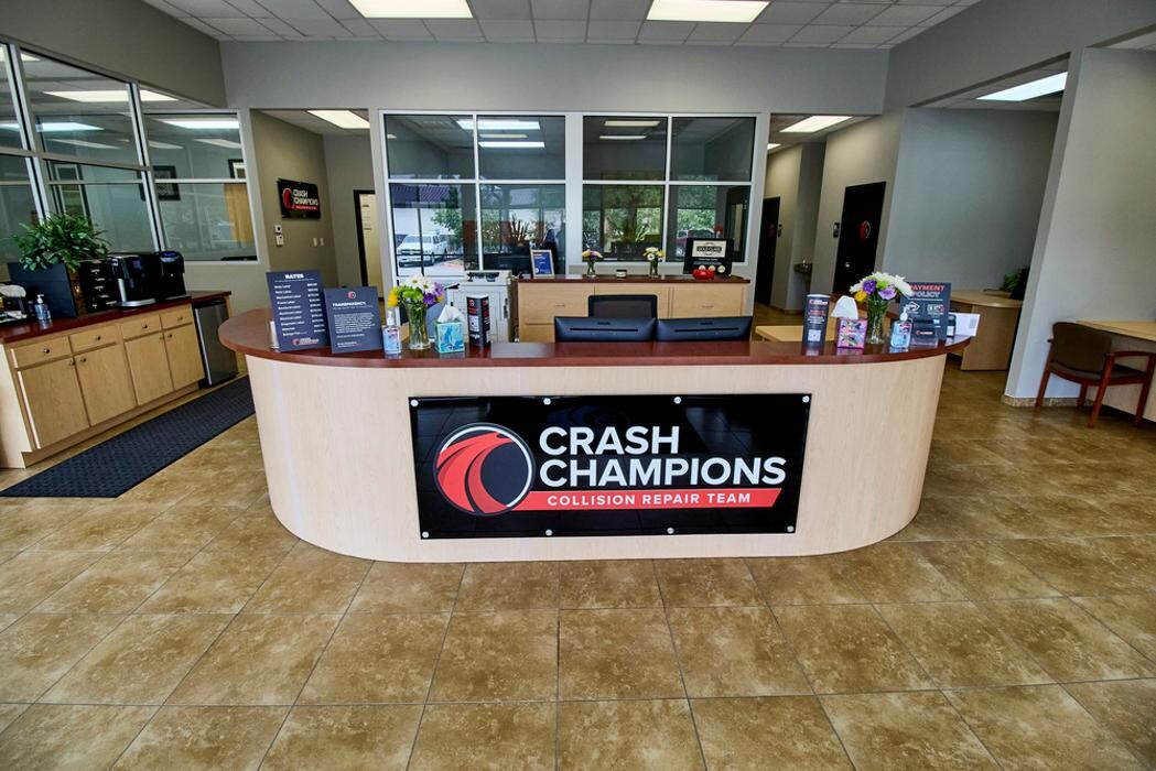Images Crash Champions Collision Repair Lakeway