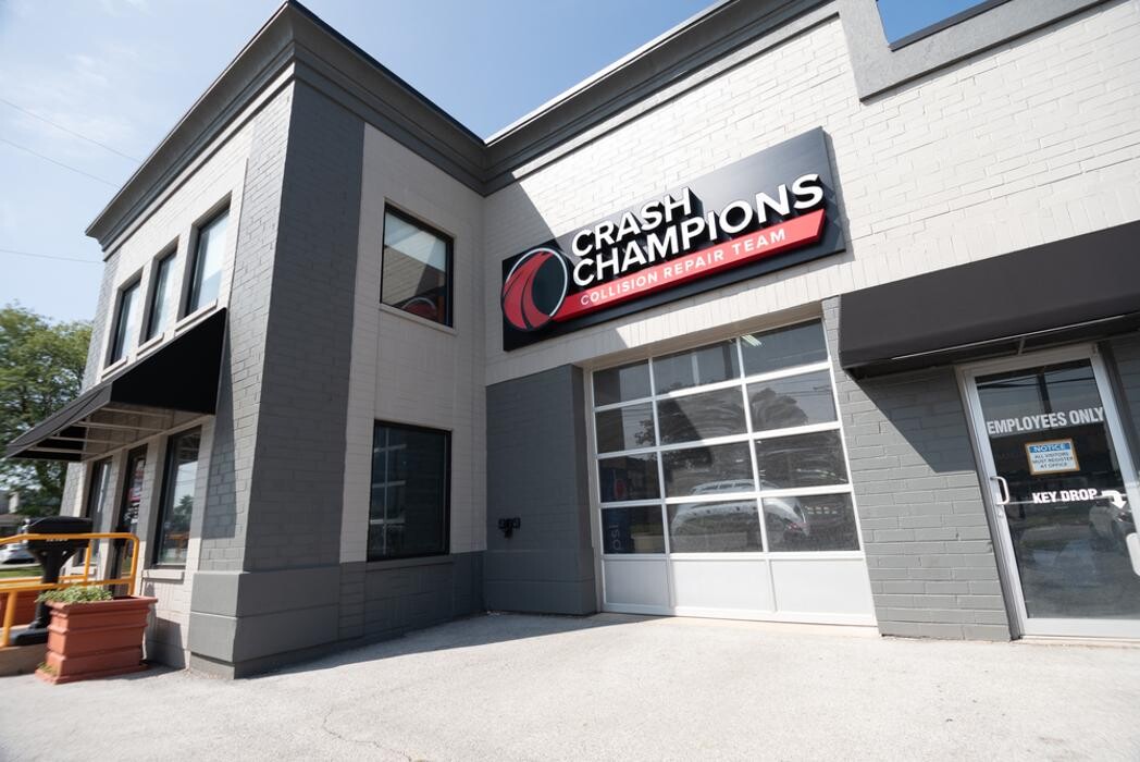 Images Crash Champions Collision Repair Alsip