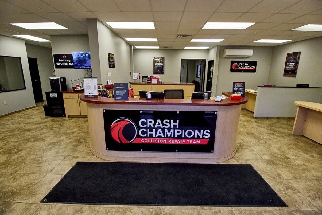 Images Crash Champions Collision Repair Lake Conroe