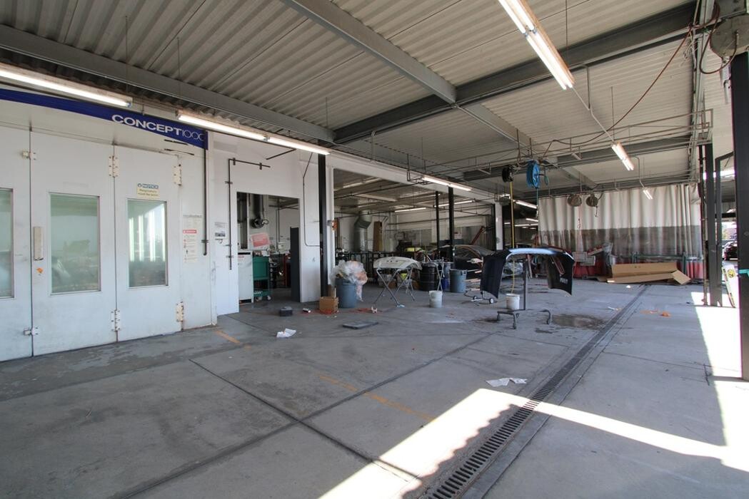 Images Crash Champions Collision Repair North Hollywood