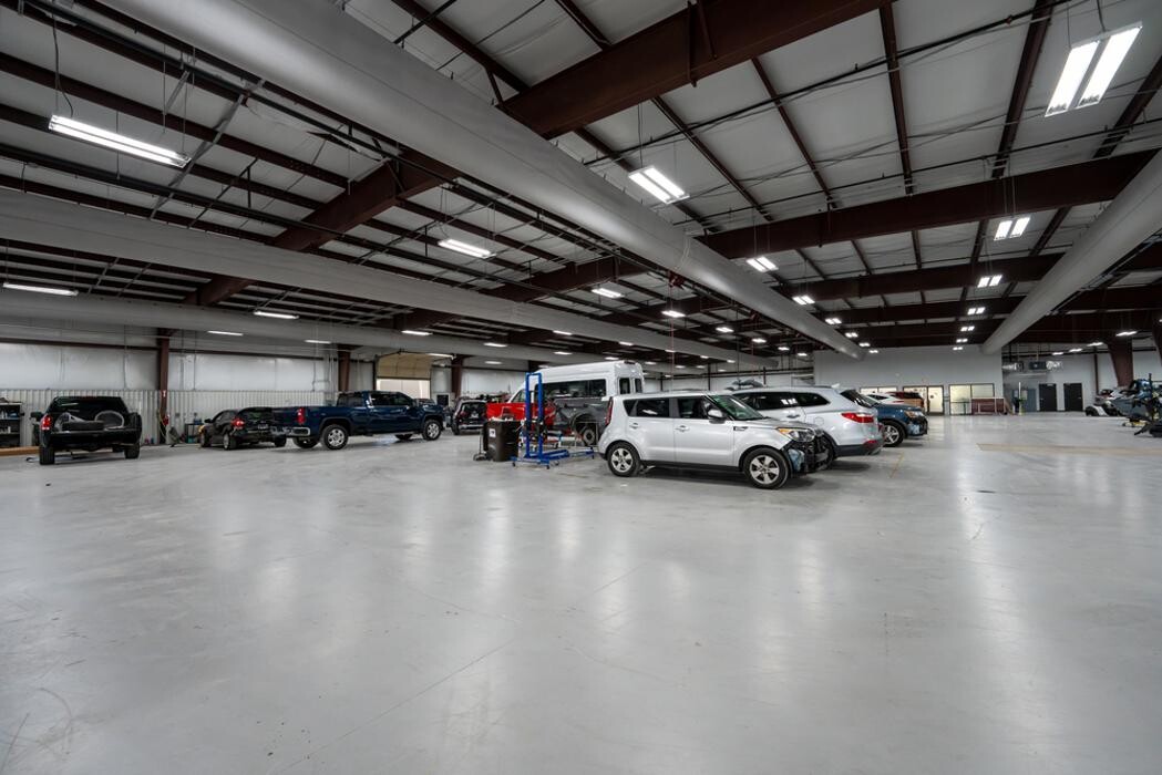 Images Crash Champions Collision Repair North Mt Juliet