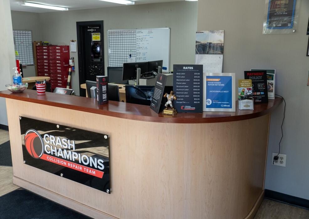 Images Crash Champions Collision Repair Jacksonville West