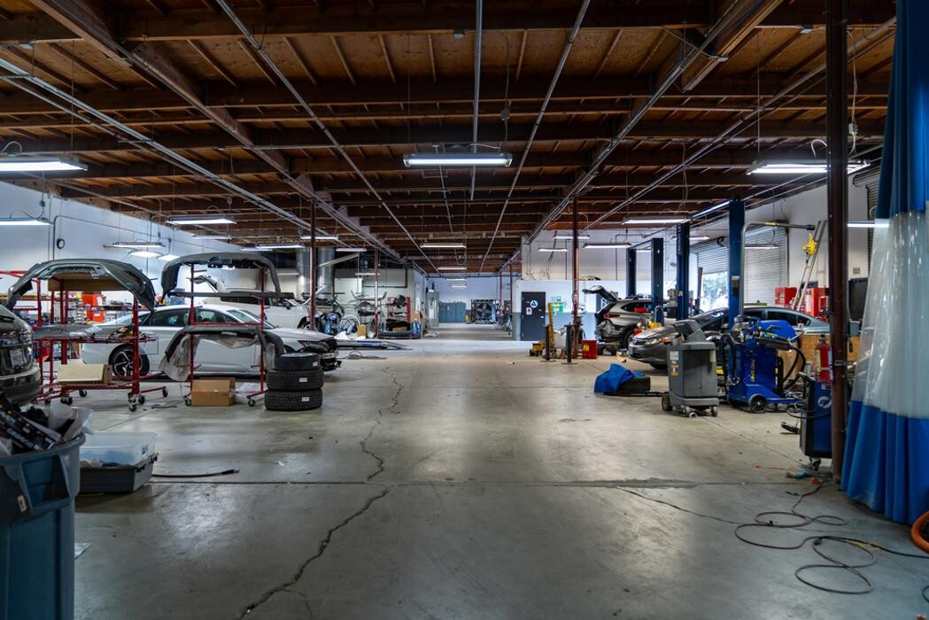 Images Crash Champions Collision Repair West Sacramento