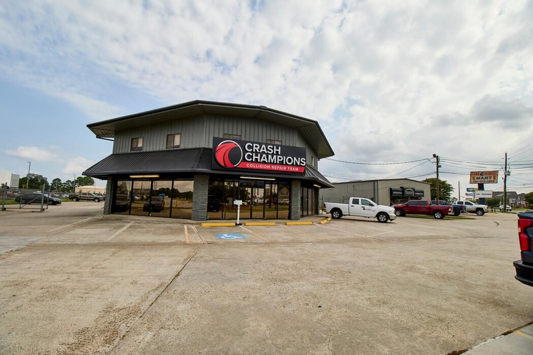 Images Crash Champions Collision Repair Willowbrook