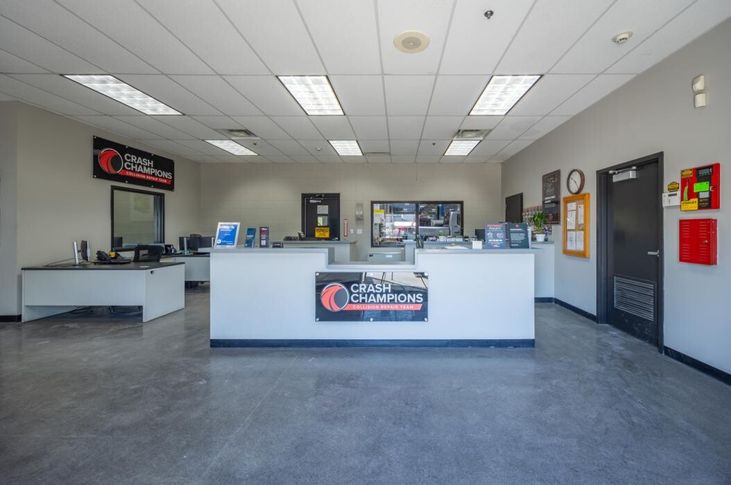Images Crash Champions Collision Repair Peoria 75th Ave