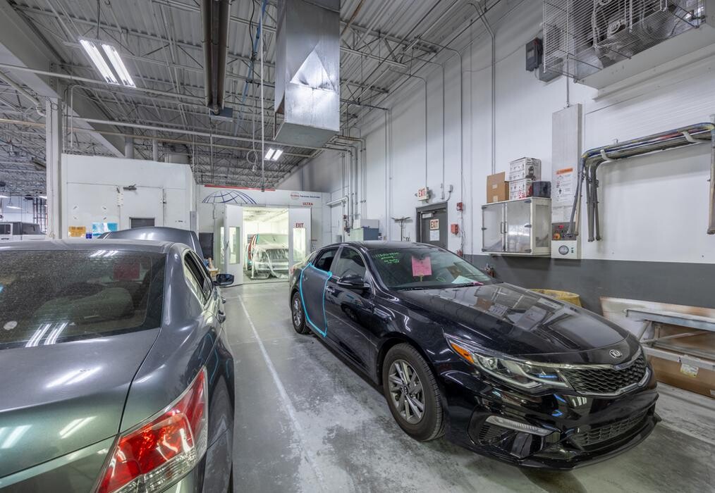 Images Crash Champions Collision Repair Peoria 75th Ave