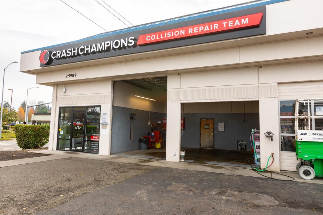 Images Crash Champions Collision Repair Kent
