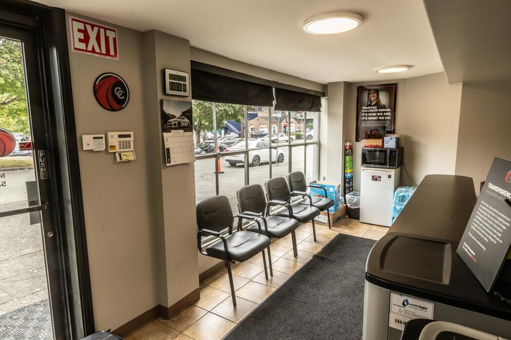 Images Crash Champions Collision Repair West Seattle