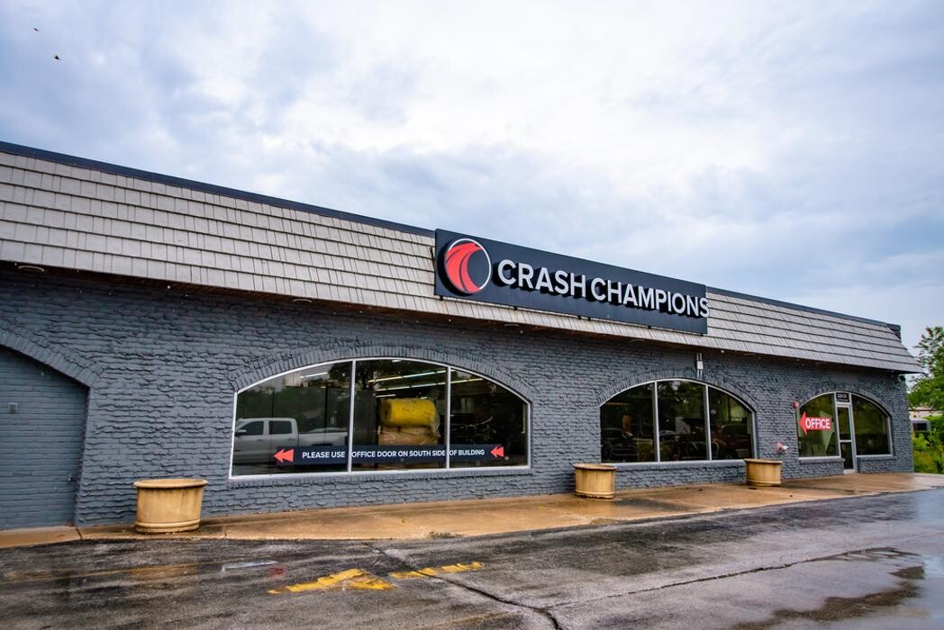 Images Crash Champions Collision Repair Tinley Park