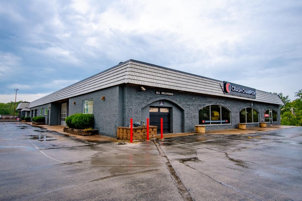 Images Crash Champions Collision Repair Tinley Park