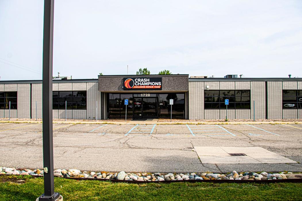 Images Crash Champions Collision Repair Troy