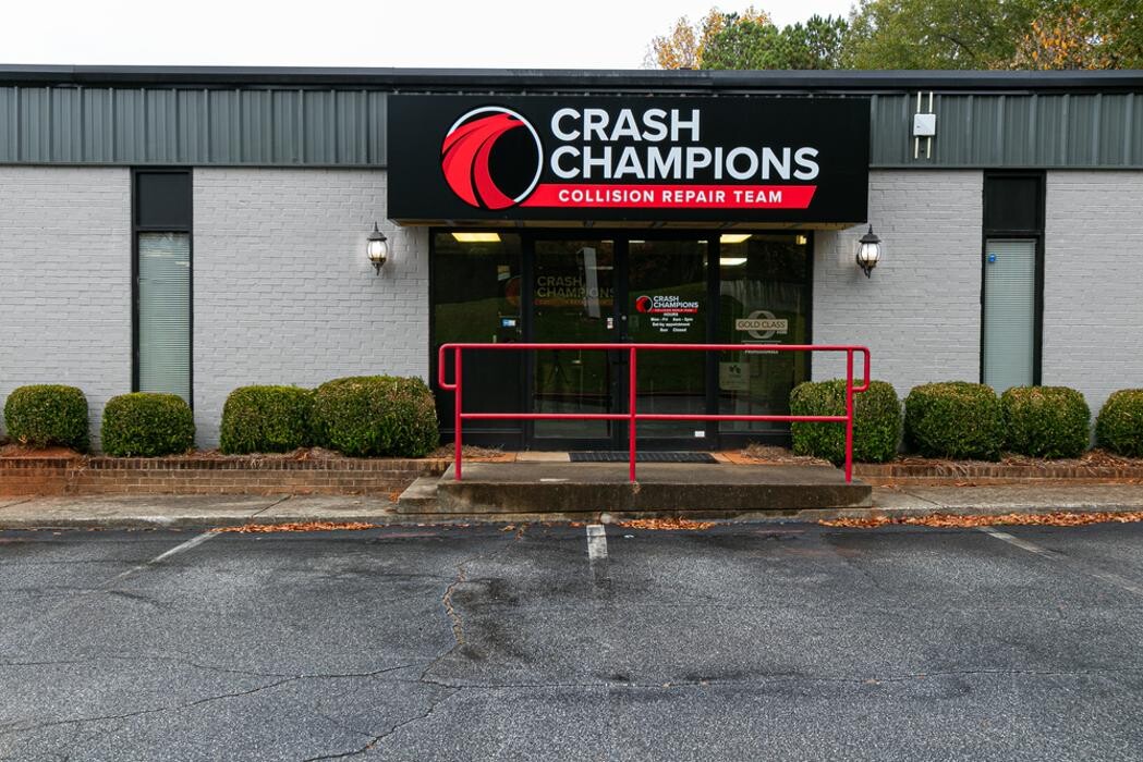 Images Crash Champions Collision Repair Alpharetta