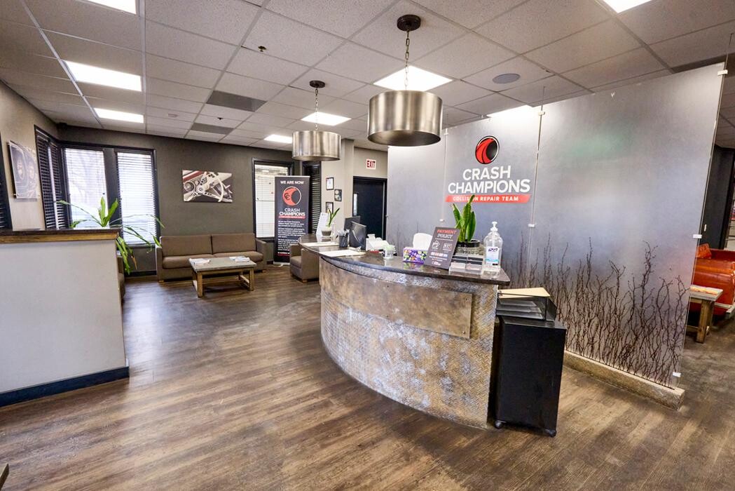 Images Crash Champions Collision Repair Lubbock South