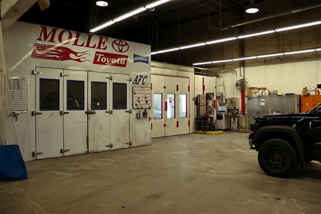 Images Crash Champions Collision Repair Kansas City 103rd