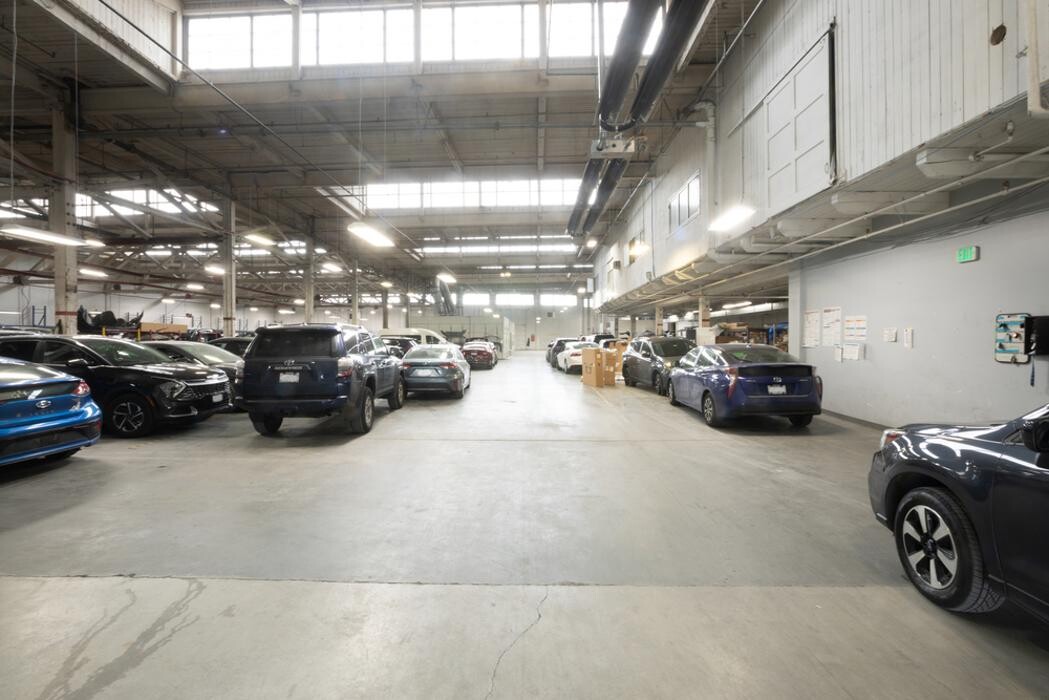 Images Crash Champions Collision Repair Seattle Sodo