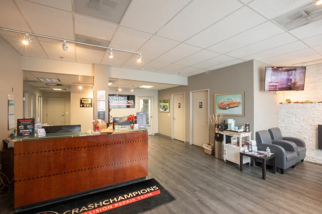 Images Crash Champions Collision Repair Seattle Sodo