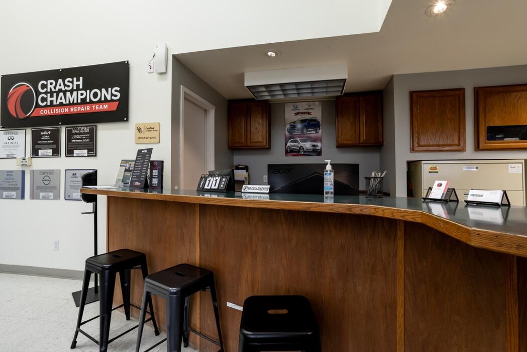 Images Crash Champions Collision Repair Burlington