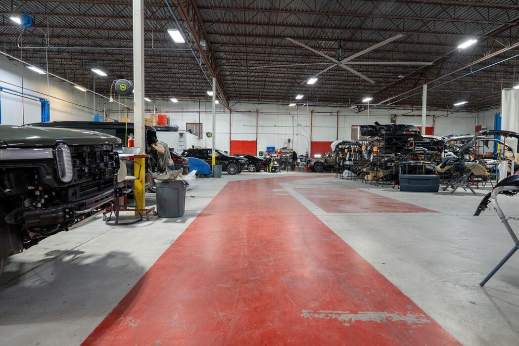 Images Crash Champions LUXE | EV Certified Repair Antioch Crossings