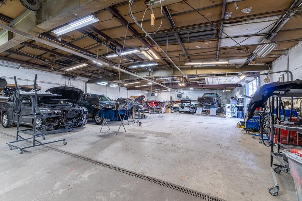 Images Crash Champions Collision Repair Bedford Heights