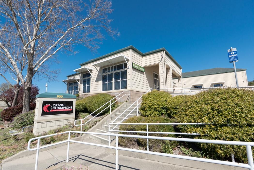 Images Crash Champions Collision Repair Pinole