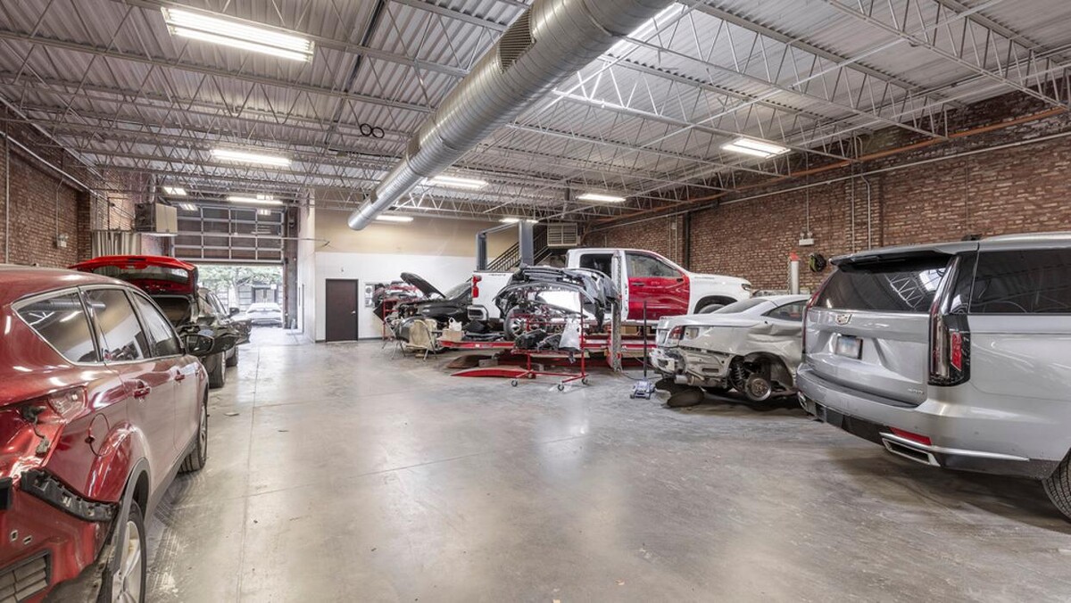 Images Crash Champions Collision Repair Wabash Ave