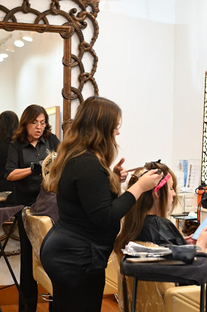 Images Frenzy Salon