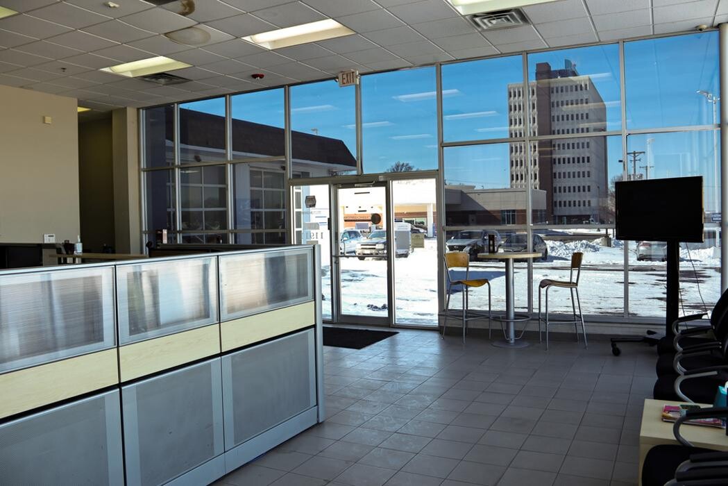 Images Crash Champions Collision Repair Ind Hwy 40