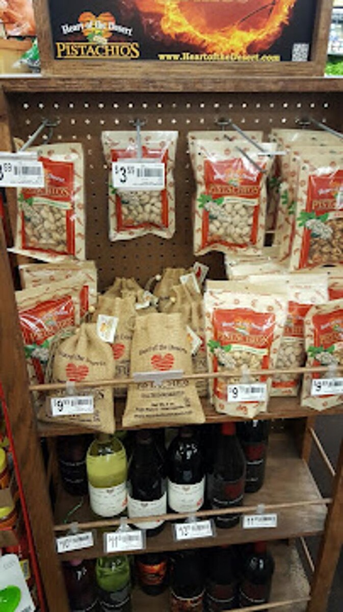 Images Lowe's Market