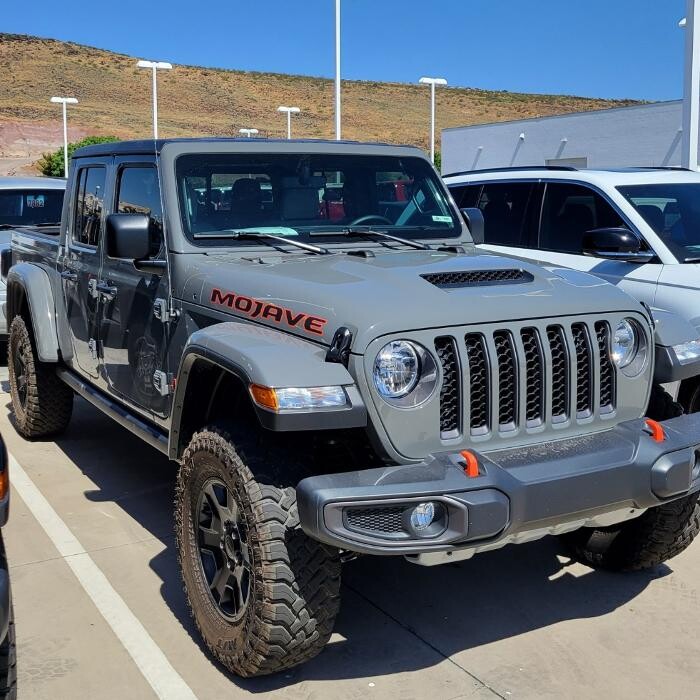 Images Stephen Wade Chrysler Jeep Dodge Ram FIAT