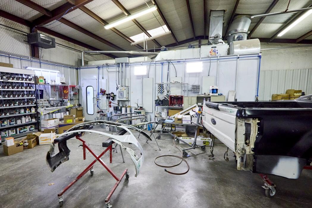 Images Crash Champions Collision Repair Lubbock SW
