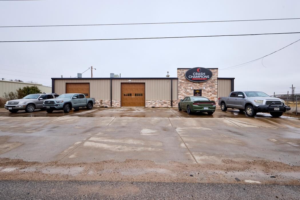 Images Crash Champions Collision Repair Lubbock SW