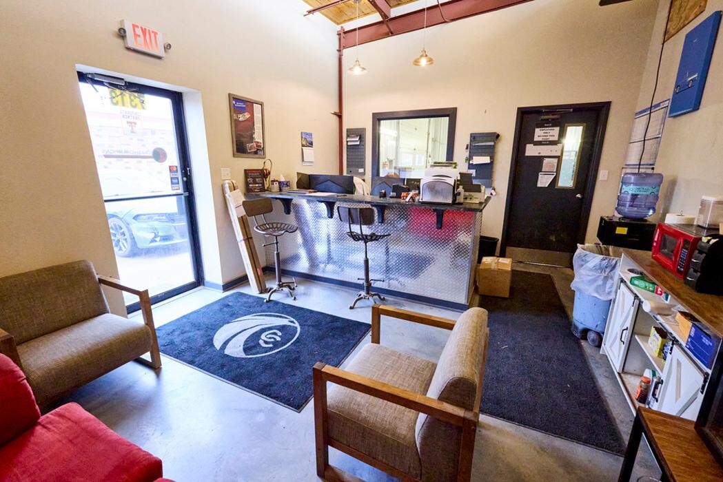 Images Crash Champions Collision Repair Lubbock SW