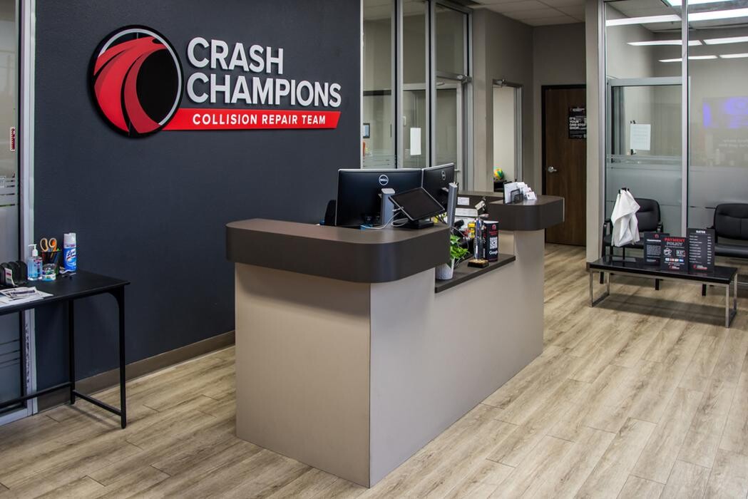 Images Crash Champions Collision Repair SA 1000 Oaks