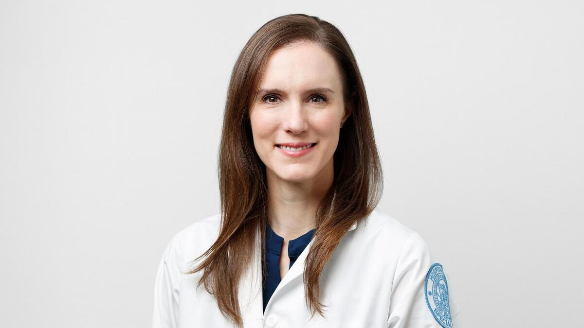 Images Laura Moore, MD, PhD