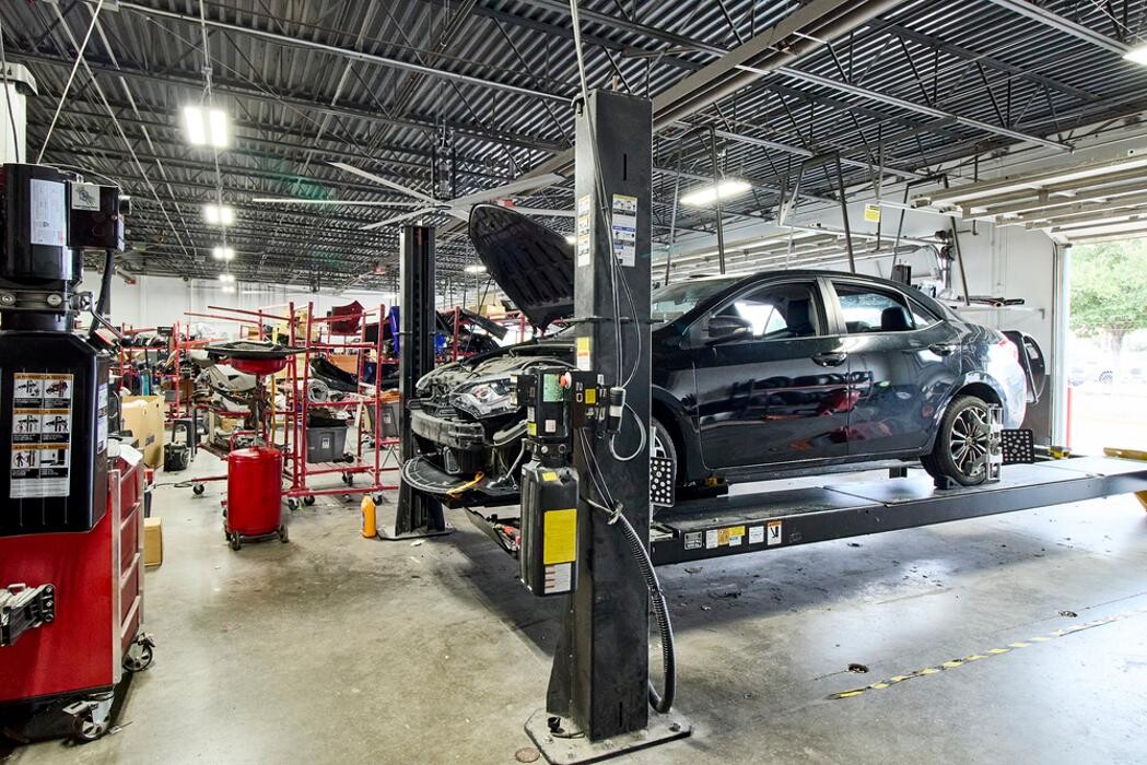Images Crash Champions Collision Repair South Ft. Worth