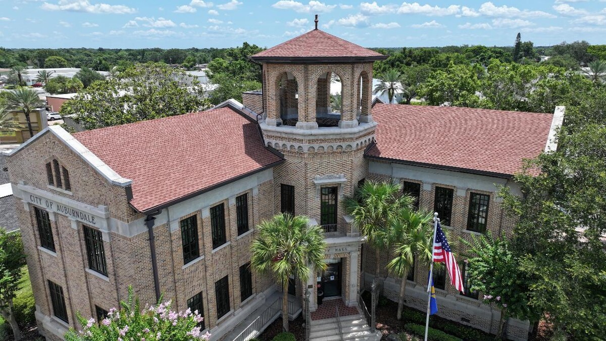 Images Bob & Jerry's Roofing Inc.