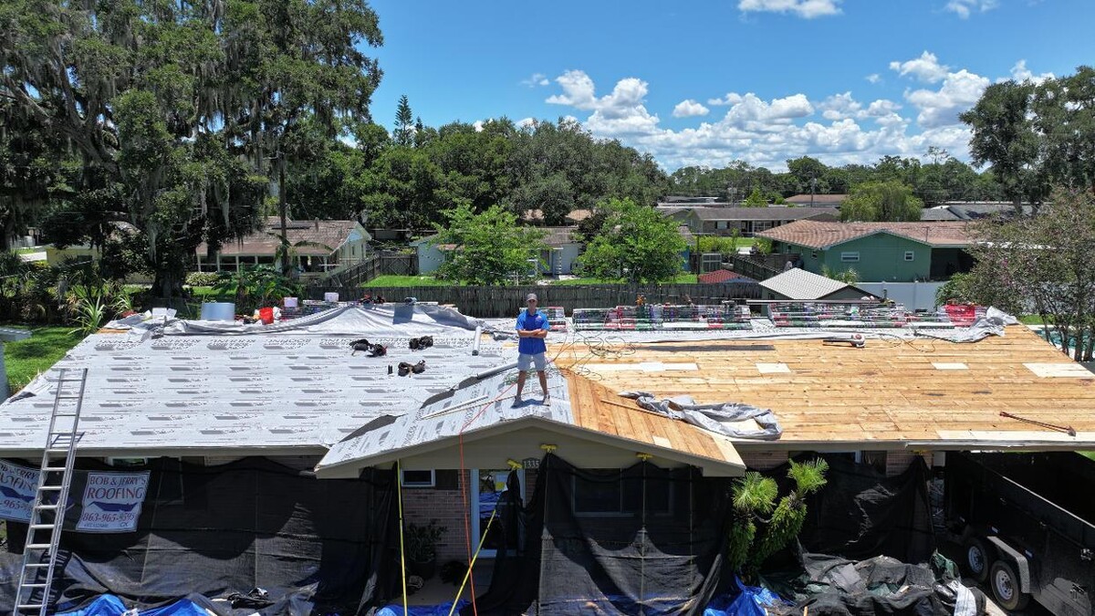 Images Bob & Jerry's Roofing Inc.