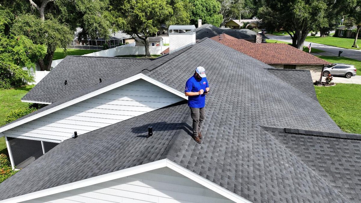 Images Bob & Jerry's Roofing Inc.