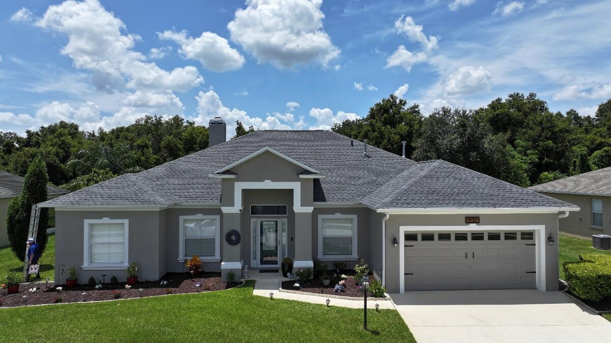 Images Bob & Jerry's Roofing Inc.