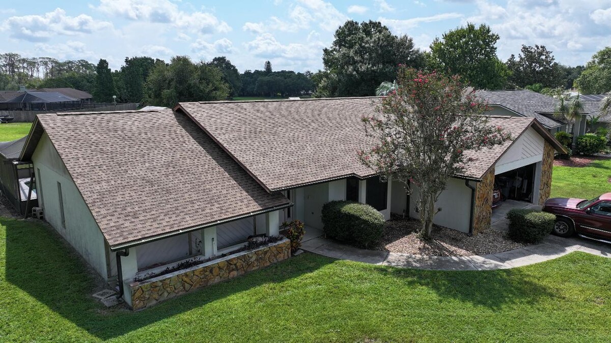 Images Bob & Jerry's Roofing Inc.