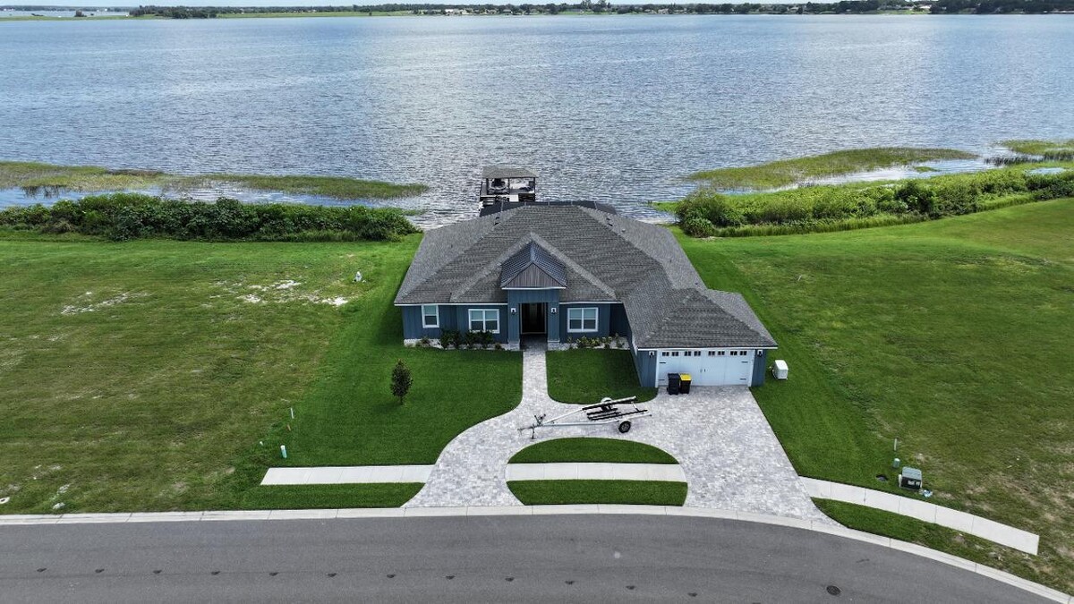 Images Bob & Jerry's Roofing Inc.