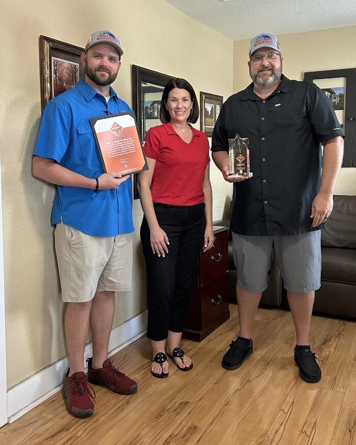 Images Bob & Jerry's Roofing Inc.